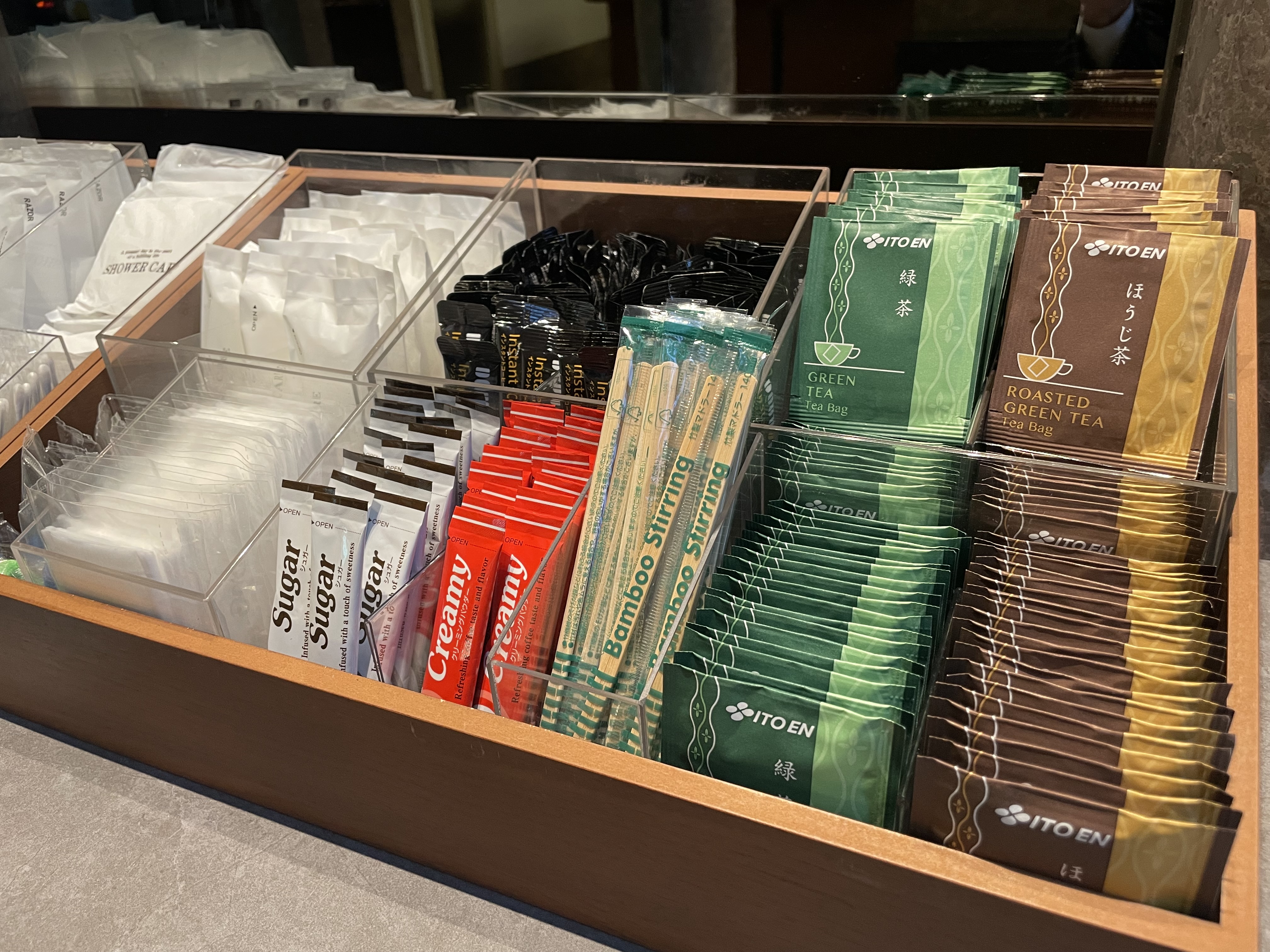 ロビー　アメニティバイキング