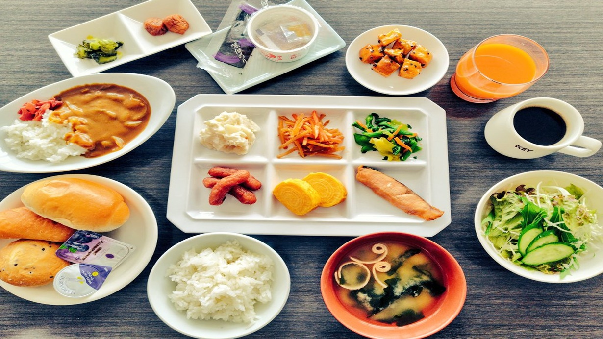 友達・ご家族・カップルでも！ゆったり♪ツインルーム（２ベッド）プラン【朝食付き】