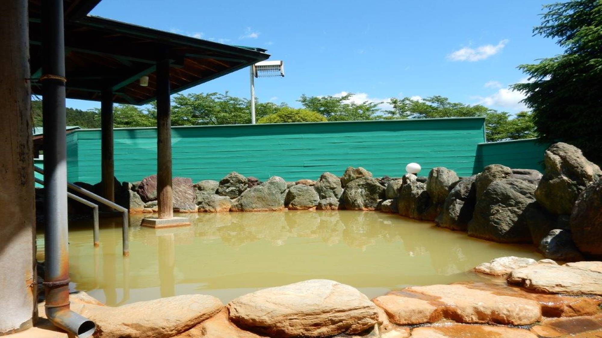 【素泊まり】気軽に温泉満喫！塩分鉄分を多く含む温まりの湯、相間川温泉でゆったり湯治♪