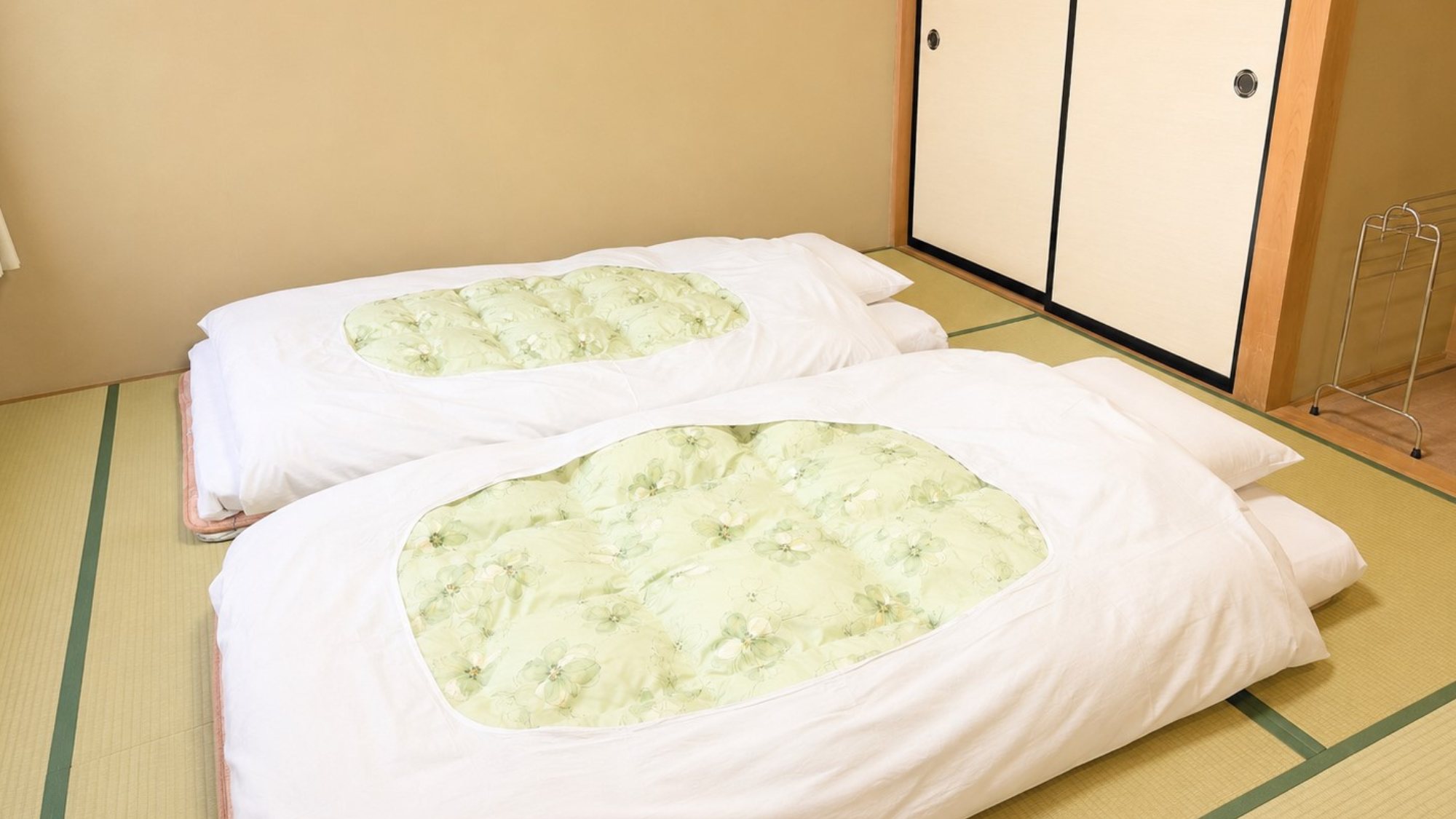 和室6畳で落ち着いた和室空間でゆっくり眠れる客室
