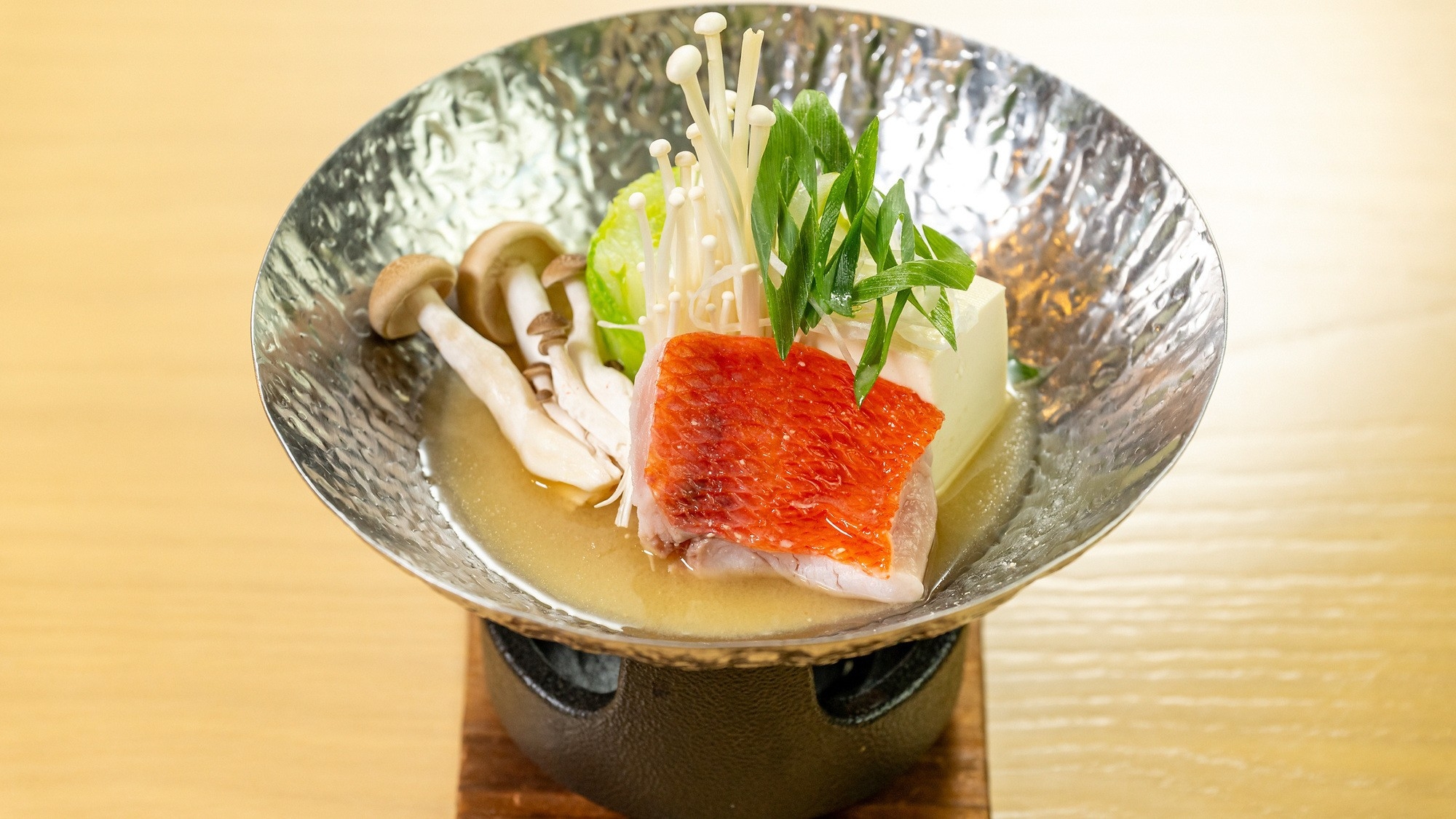 【記念日】ケーキ＆ワンドリンクサービス♪2大特典付き「アニバーサリープラン」（1泊2食付）