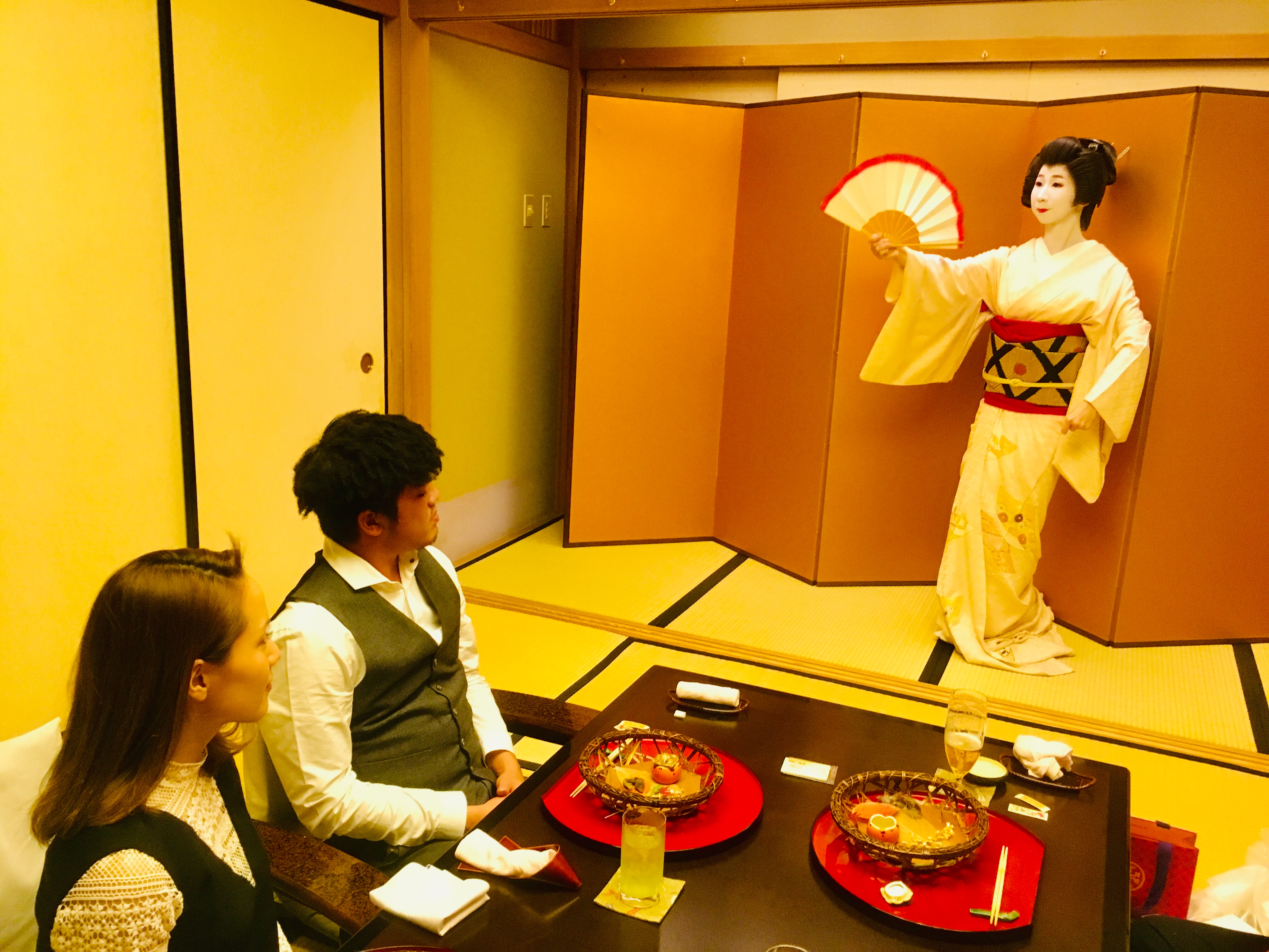 料亭に芸舞妓さんのお手配させて頂けますarrangement possible