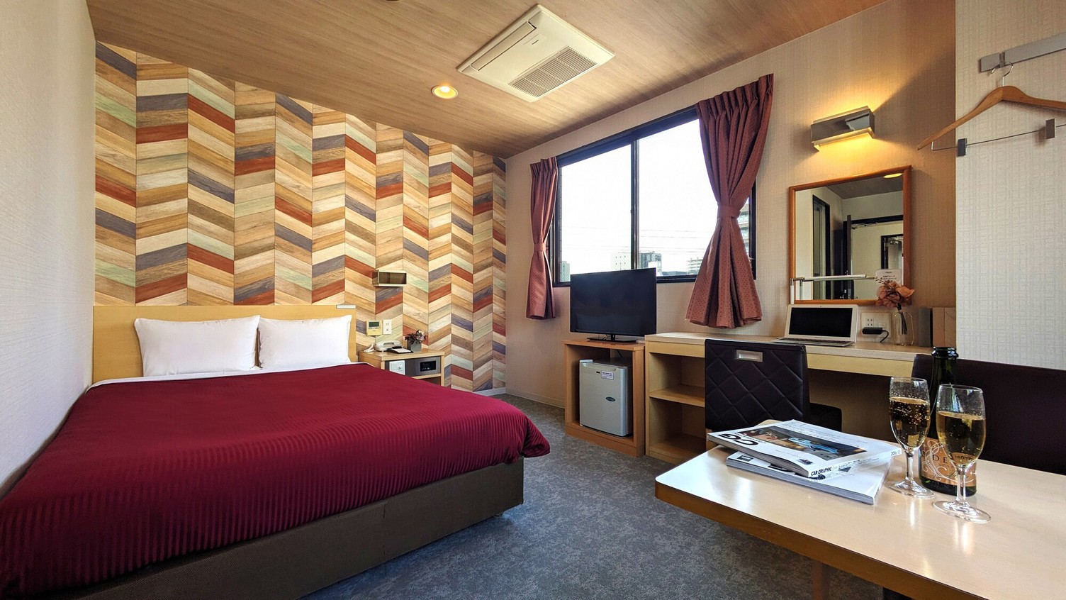 〈客室イメージ〉