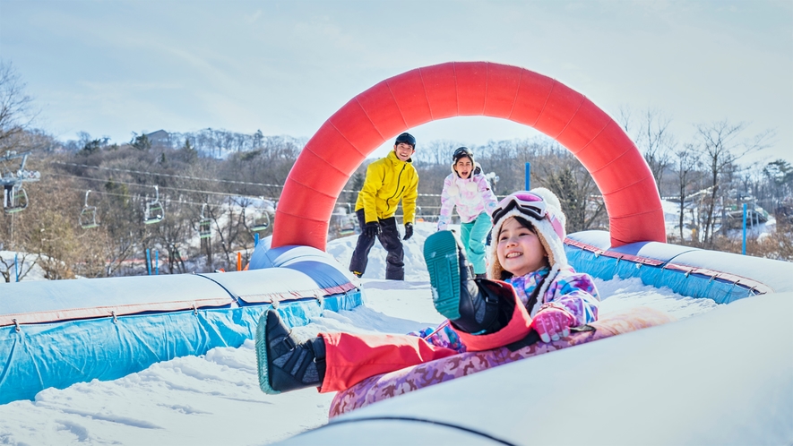 【軽井沢プリンスホテルスキー場】お子さまの初めての雪遊び体験にぴったり！