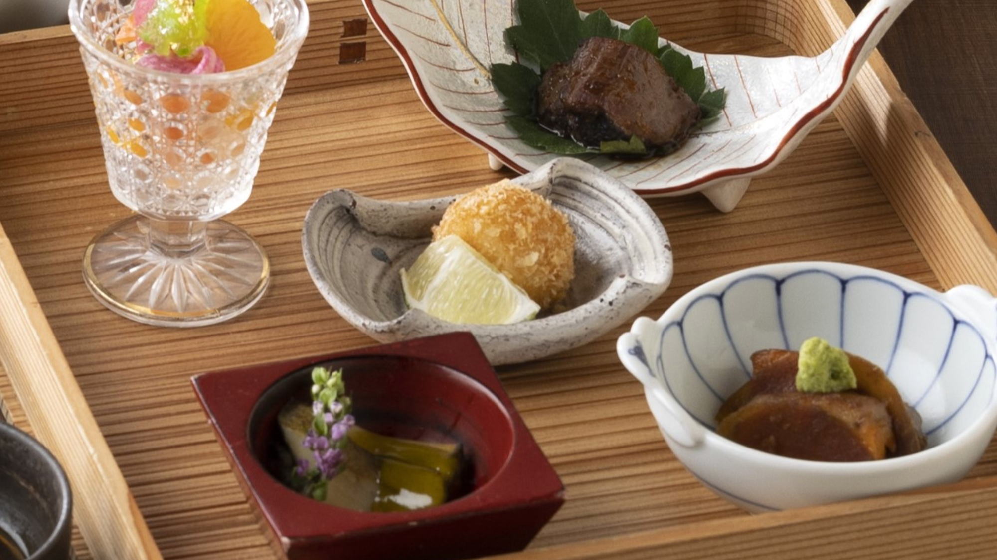 冬季創作和食：前菜　五種の味覚料理