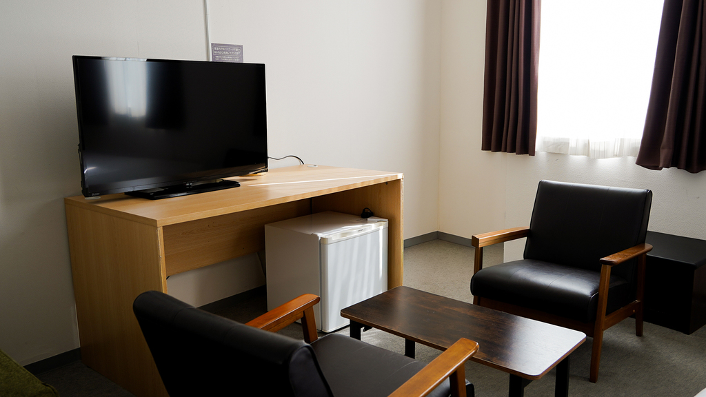 デラックスツインルーム【セミダブルベッド120cm×2台】