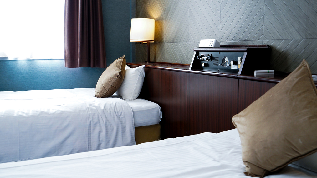 デラックスツインルーム【セミダブルベッド120cm×2台】