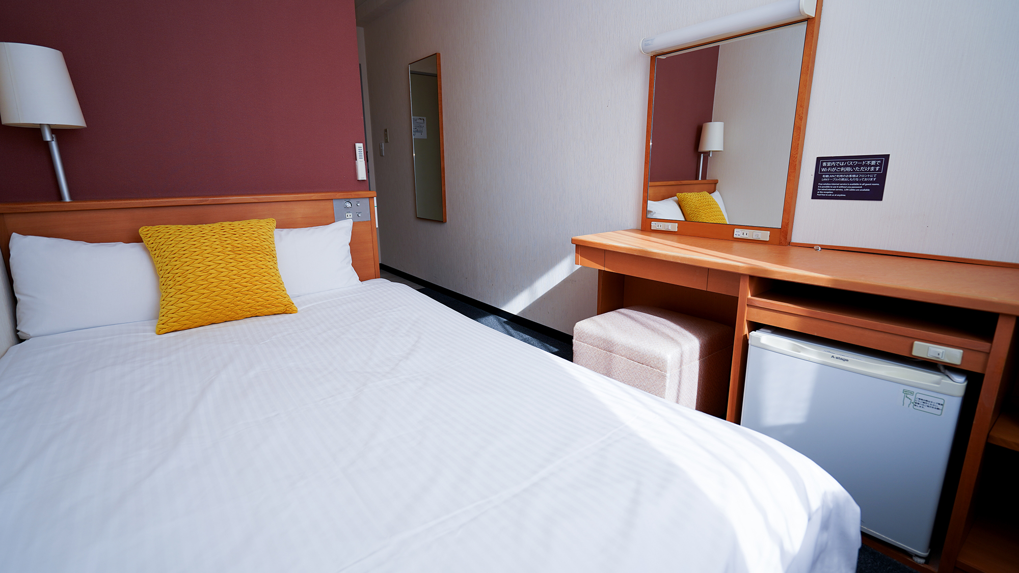 スタンダードセミダブルルーム【セミダブルベッド130cm】