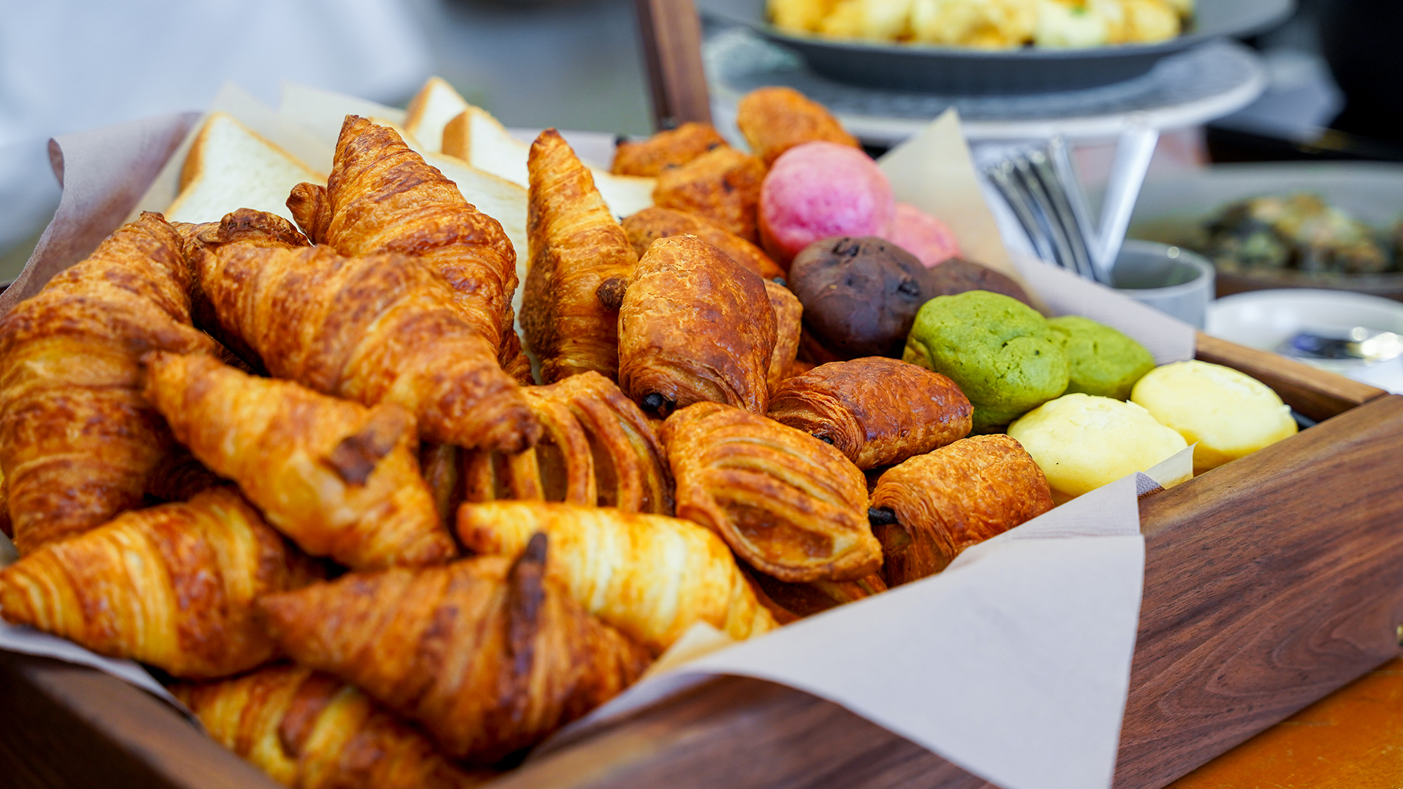★朝食★焼き立てパン♪