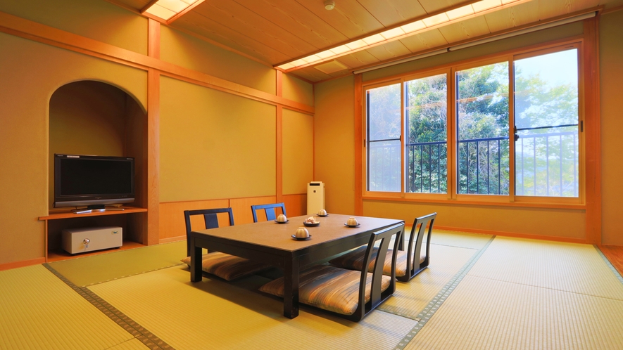 【洗面・トイレ付11.5畳和室】すべてのお部屋から日本海を眺めることができます