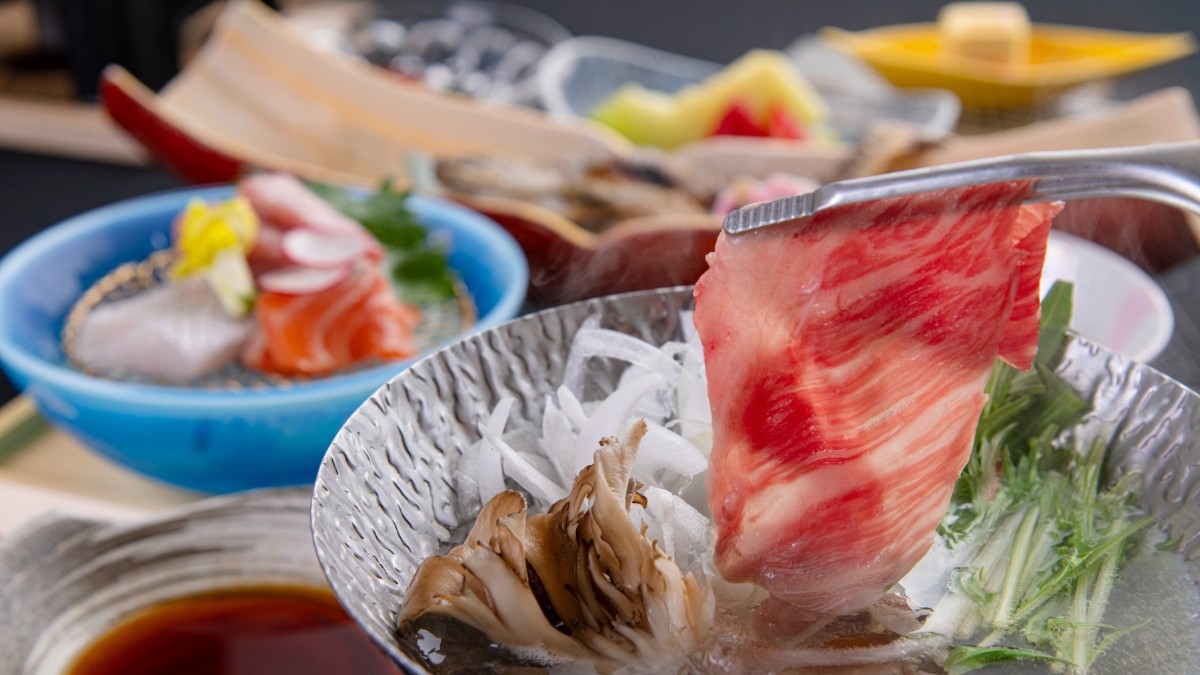 【直前割】タイミングが合えばお得！お日にち限定×お部屋おまかせで＜2食付が17600円＞！