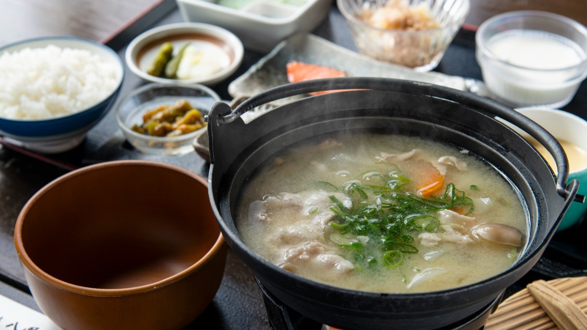 【直前割】タイミングが合えばお得！お日にち限定×お部屋おまかせで＜朝食付が13200円＞！