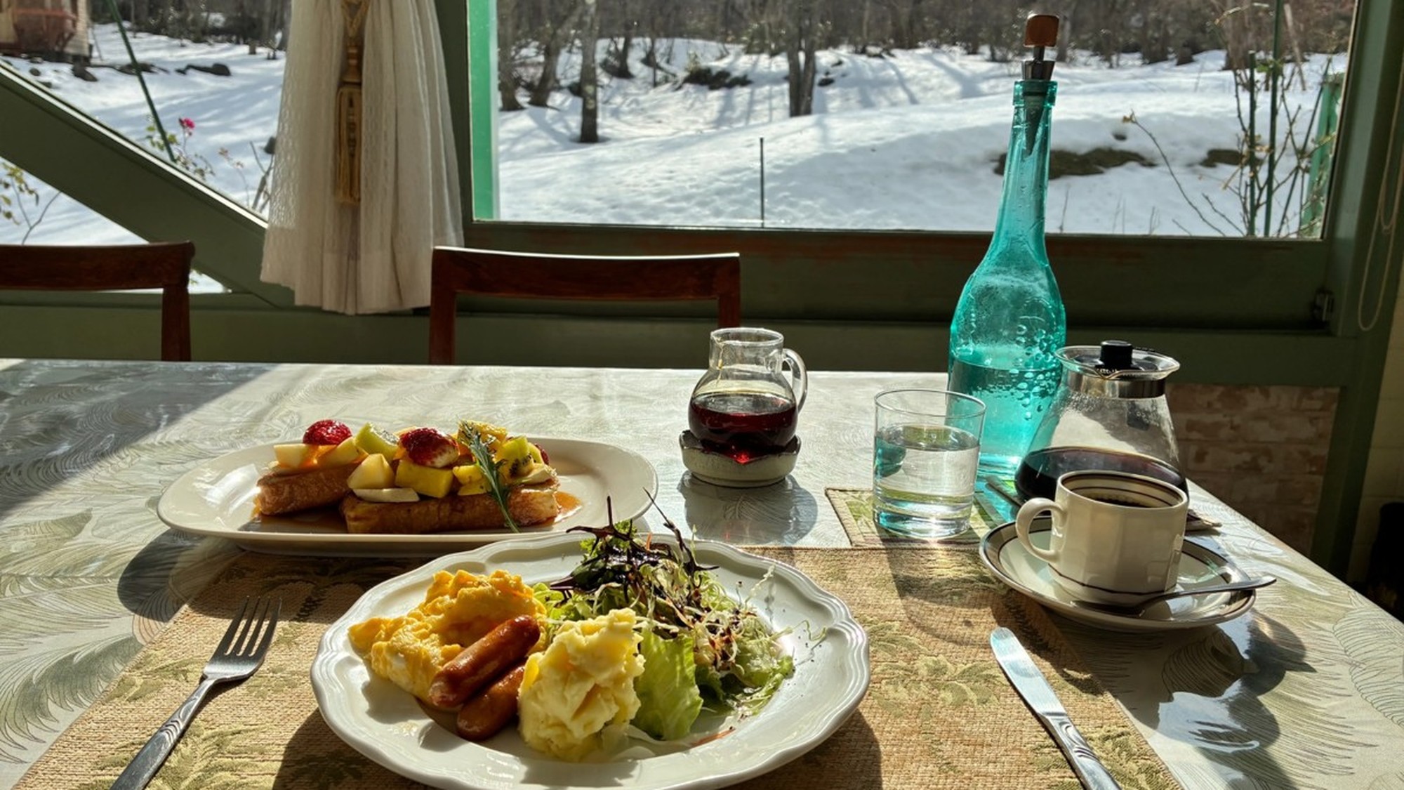 朝食
