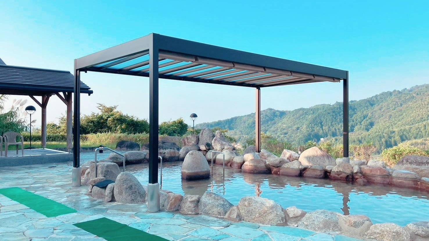 ひがしせふり温泉 山茶花の湯