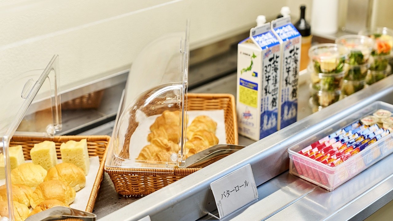 【素泊まり】自由に＆気軽にシンプルステイ！嬉しい軽朝食サービス付き