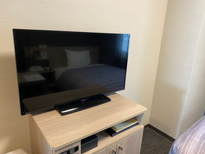 32型液晶テレビ