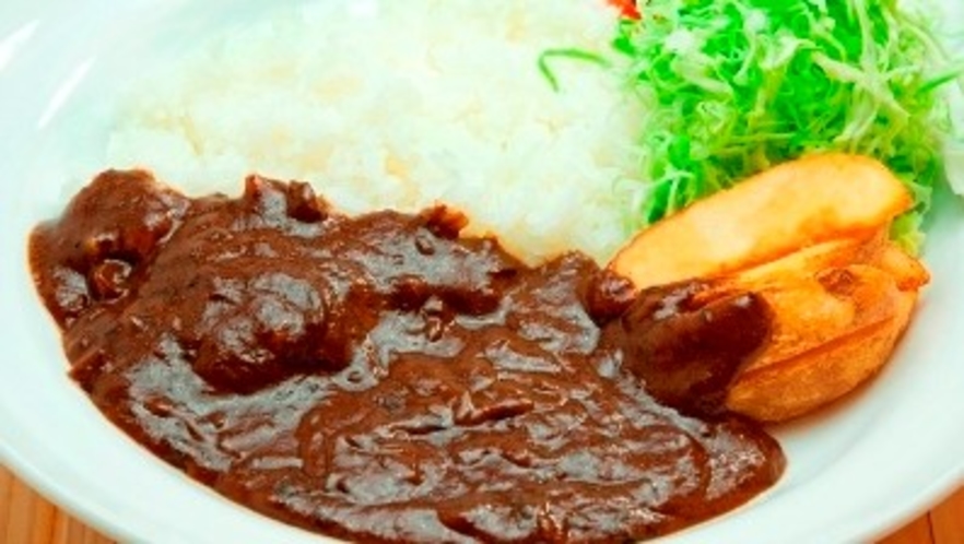 夕食メニュー一例：ルートイン発祥の地長野県で誕生した「上田カリー」！