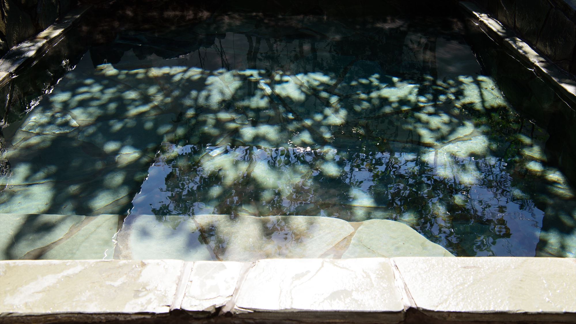 ●［貸切露天］つばきの湯