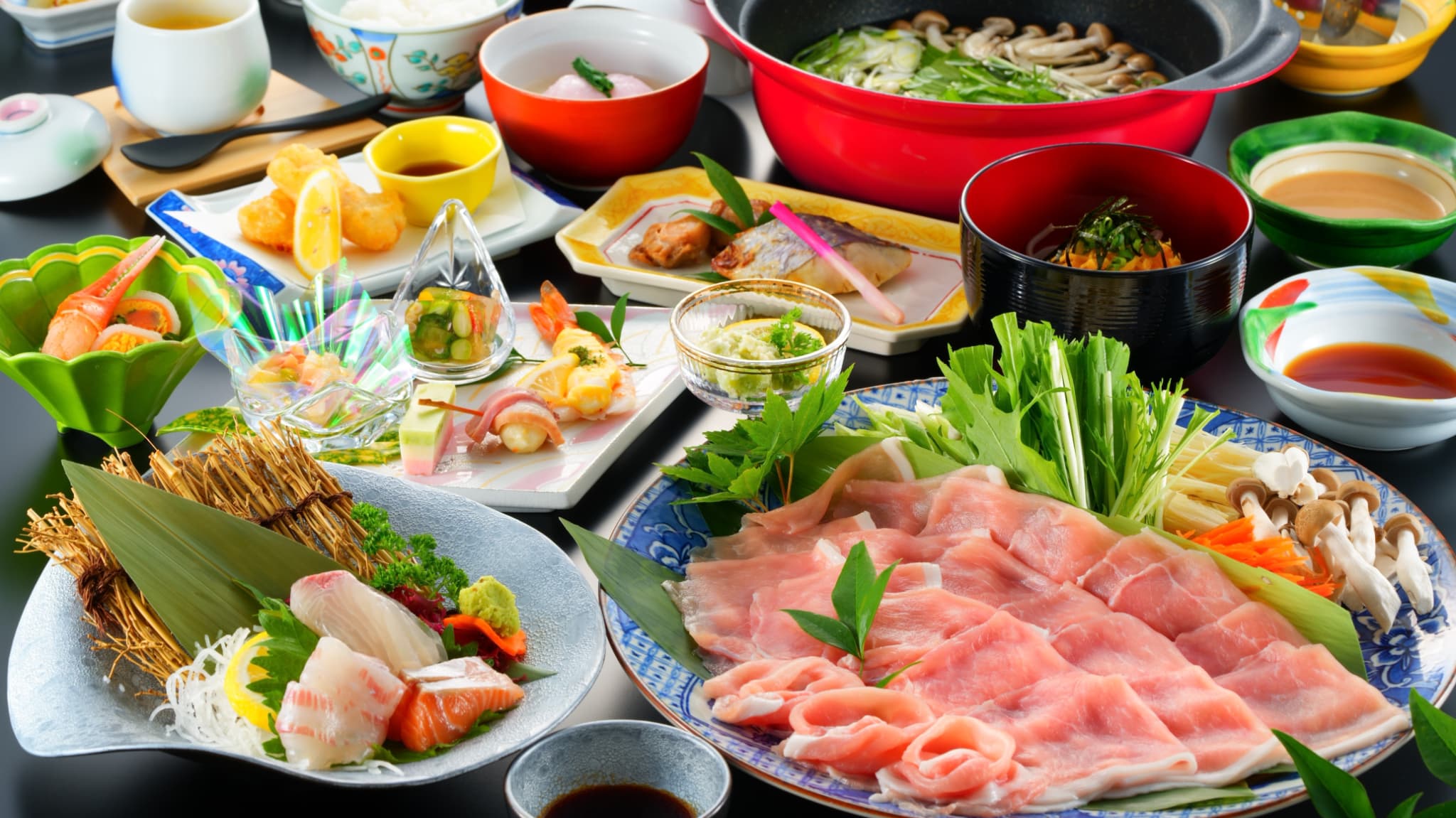 【夕食】しゃぶしゃぶコース一例※しゃぶしゃぶは2人前。季節や仕入れ状況によって料理内容が変更します。