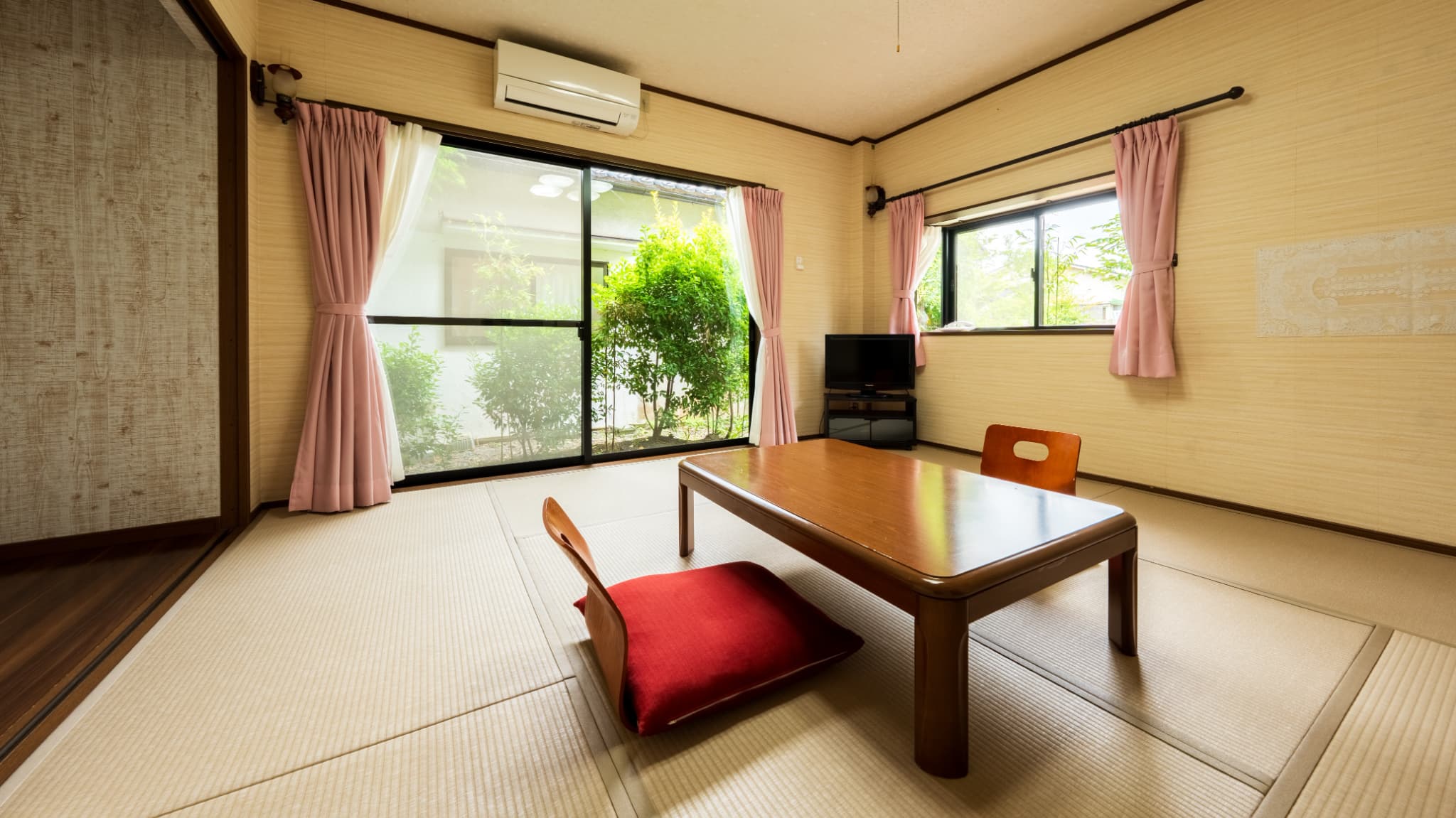 ●たんぽぽ　客室［和室8畳［1階］］