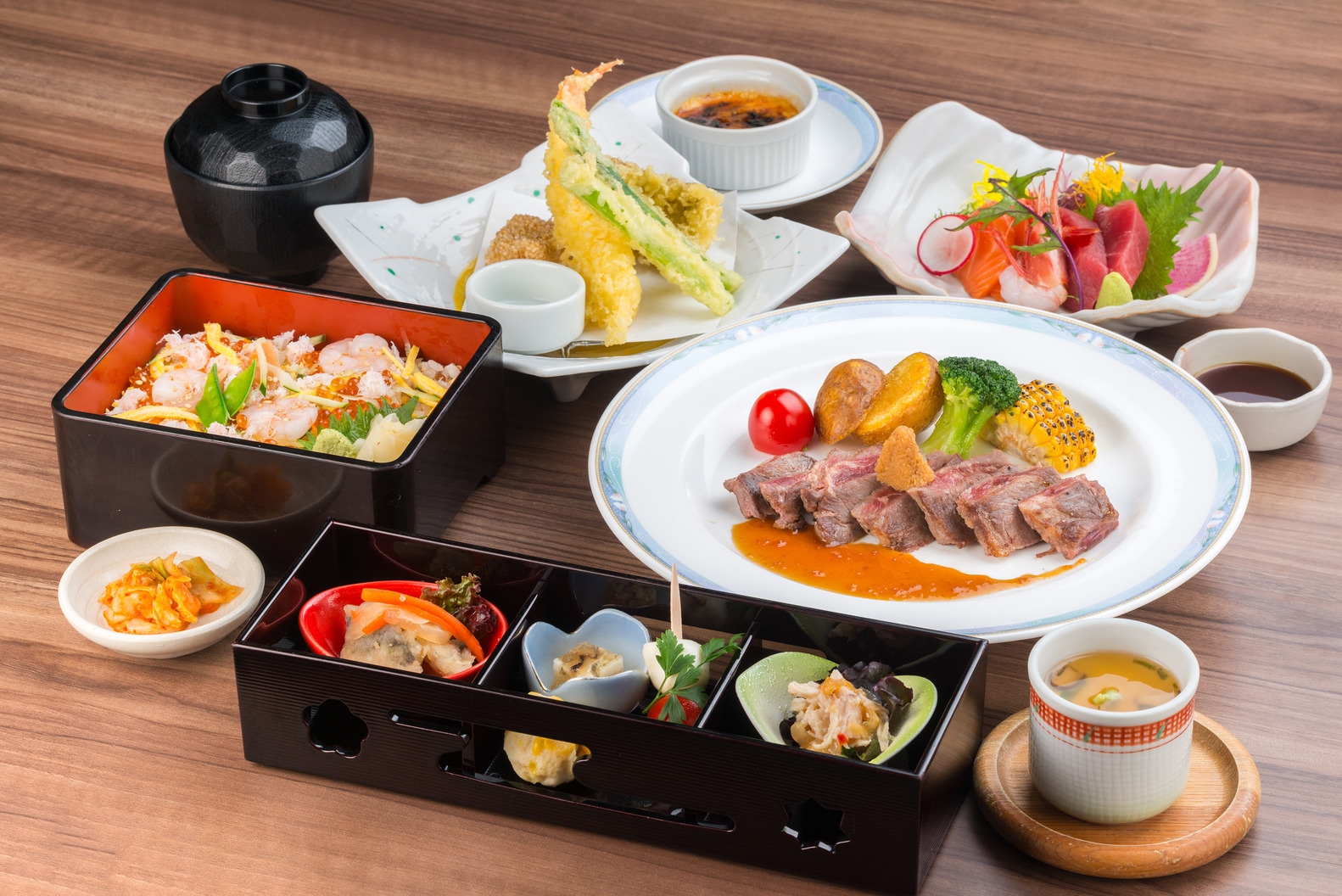 洋室TypeⅠ☆１泊２食付き　【レストランde味心御膳】　〜　２食付きプラン　〜