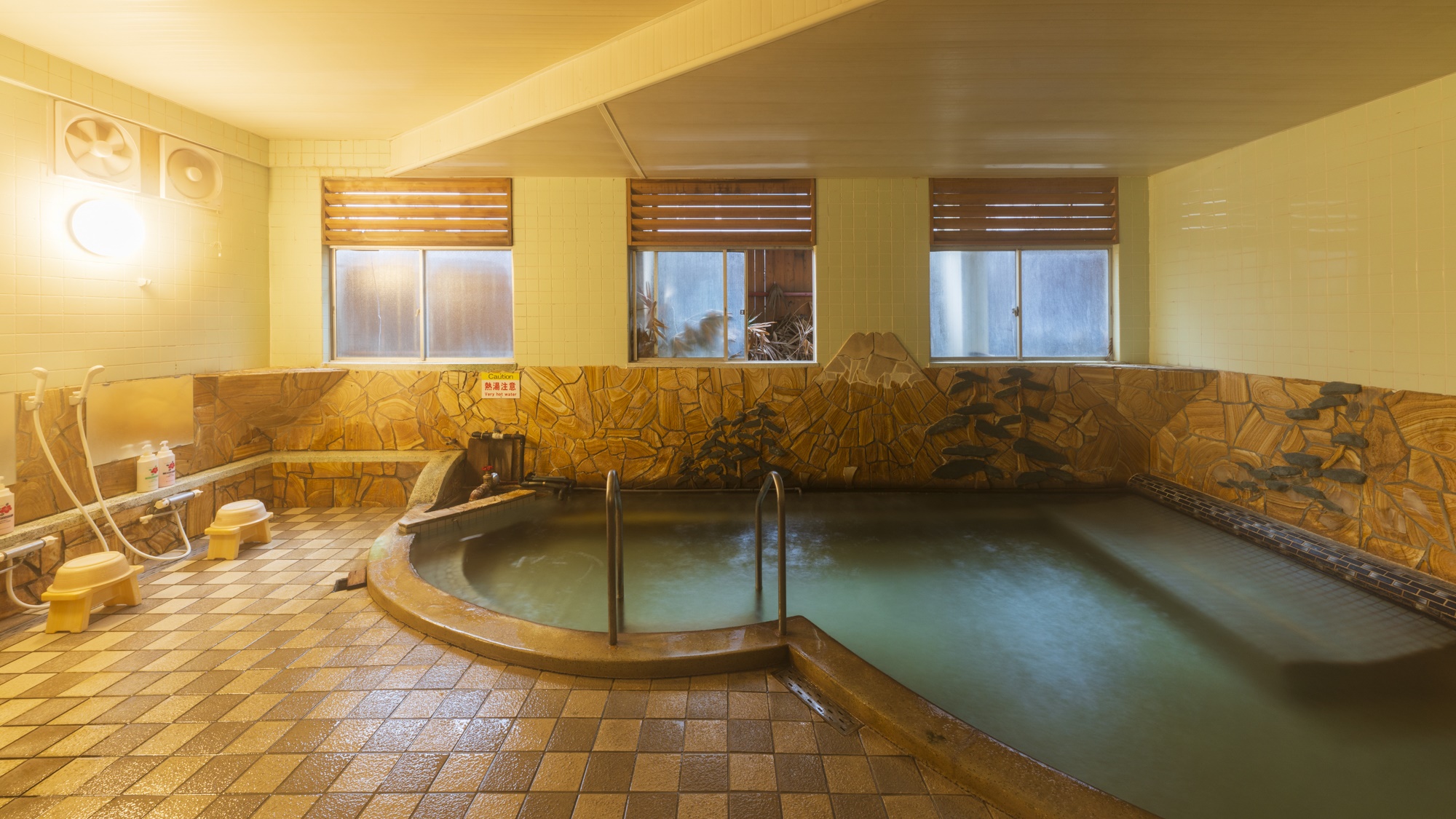 *【大浴場】小浜温泉きっての名湯をゆるりと♪