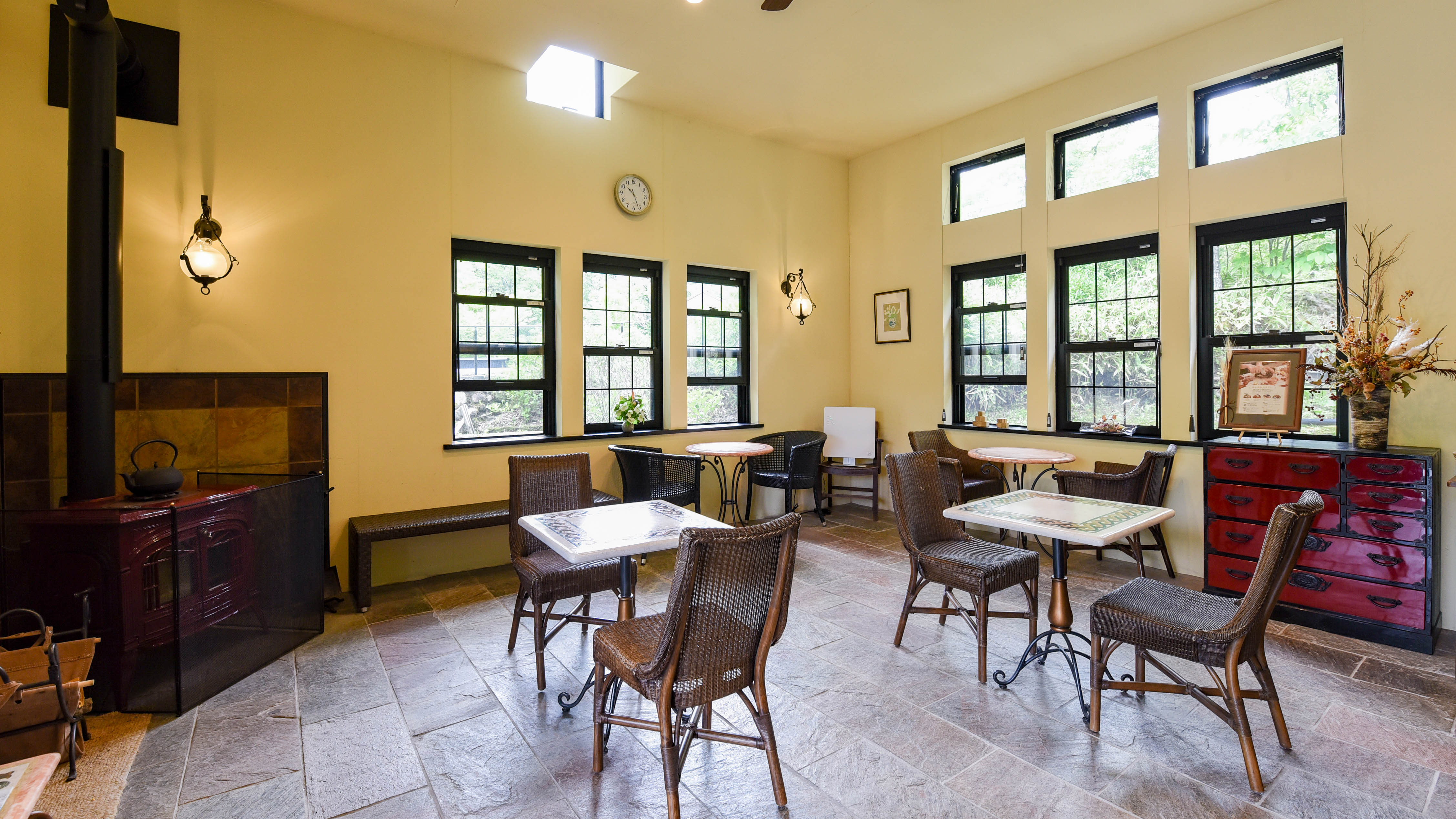 チェックインのお時間帯は混み合う場合がございます。