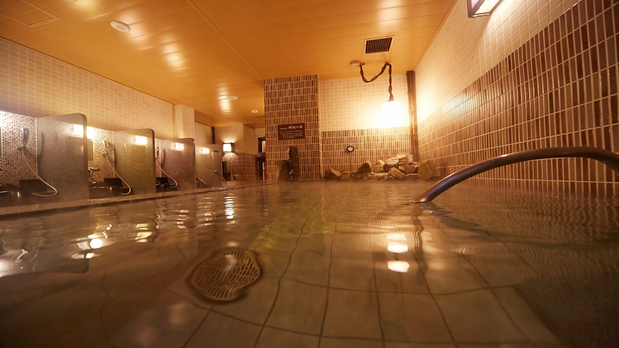 ■男性大浴場(内湯)湯温40～41℃