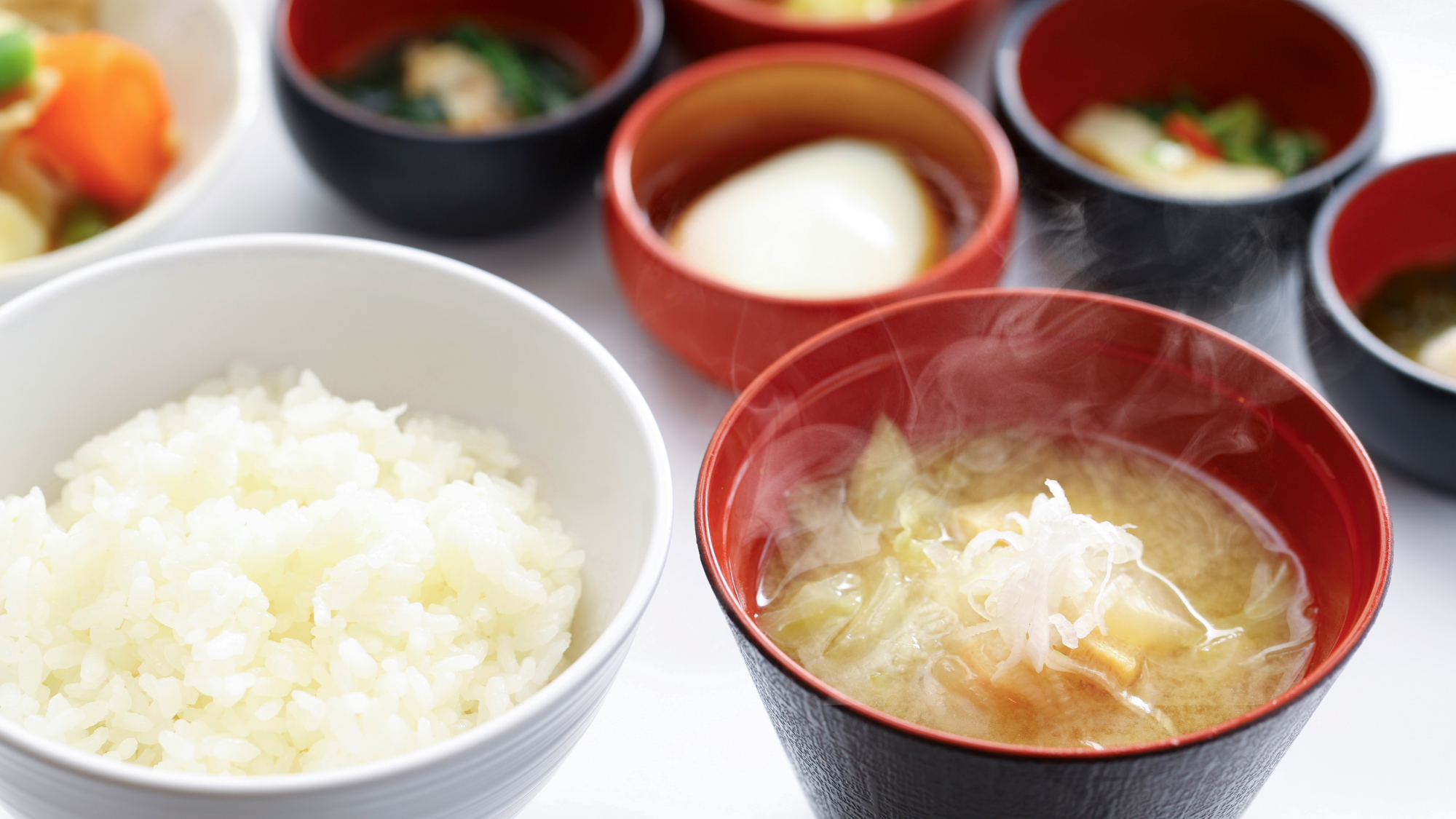 ■味噌汁　※季節によって異なります