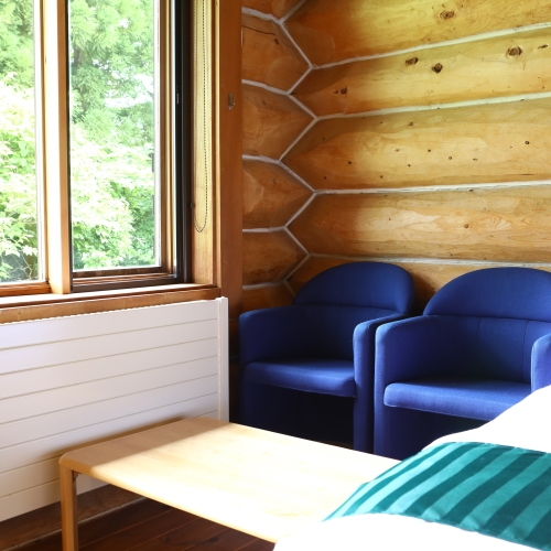 【連泊プラン】【素泊まり】白馬三山を一望　温もりのあるログのお部屋