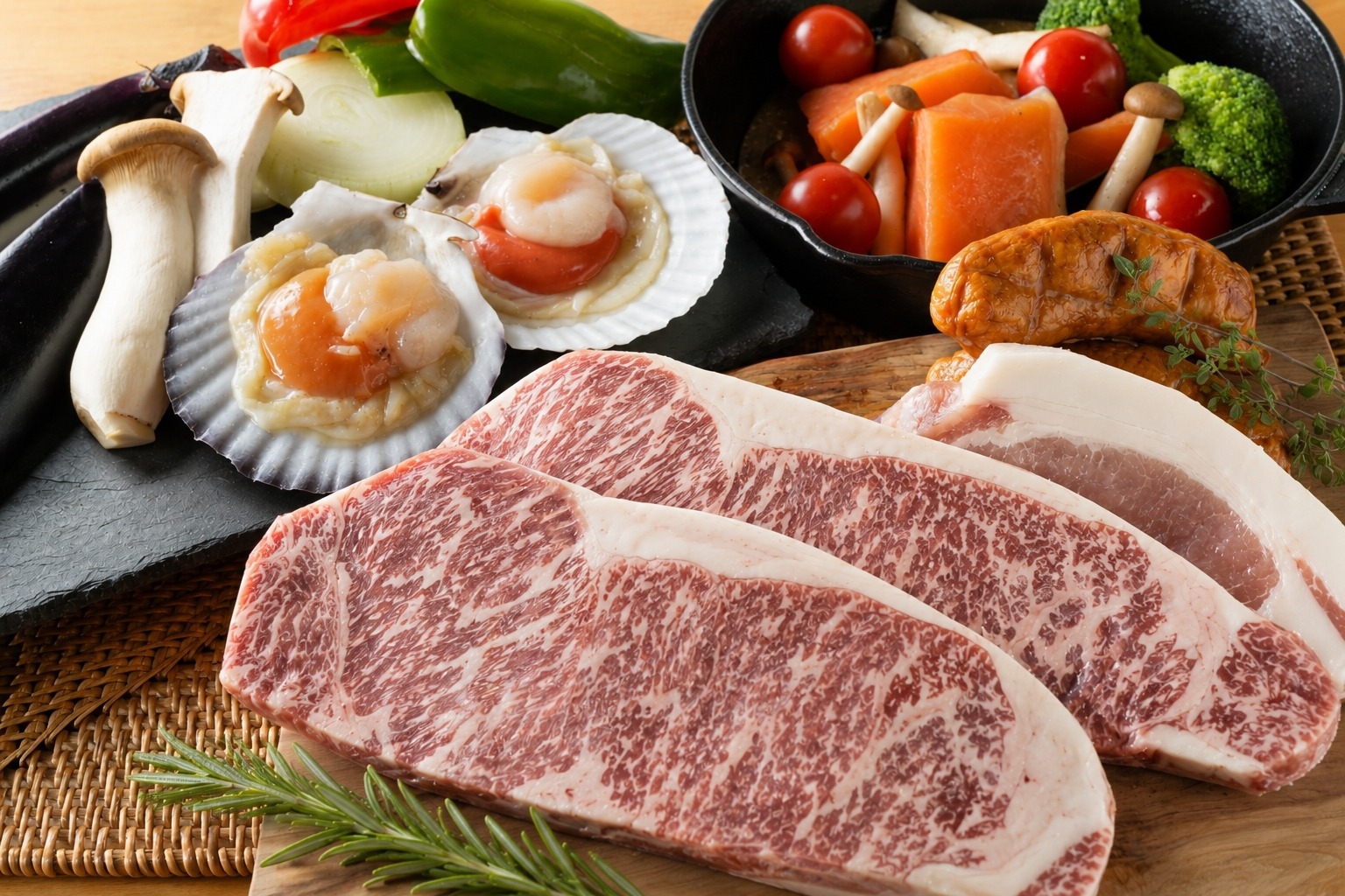 【朝・夕食付き/ログホテル】プレミアムBBQディナーとホットサンドの朝食付き