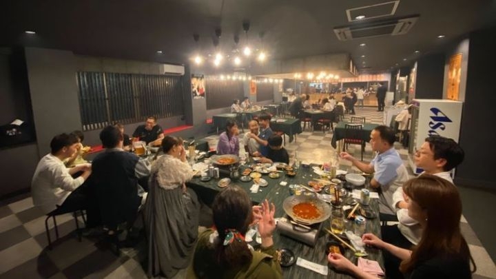 【居酒屋「紀龍」OPEN記念】21時到着までOK！11品の特別コースをご用意｜1時間飲み放題付 