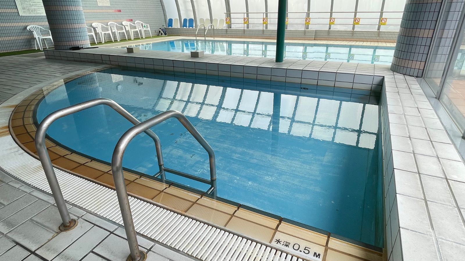 ALL SEASON 温水プール