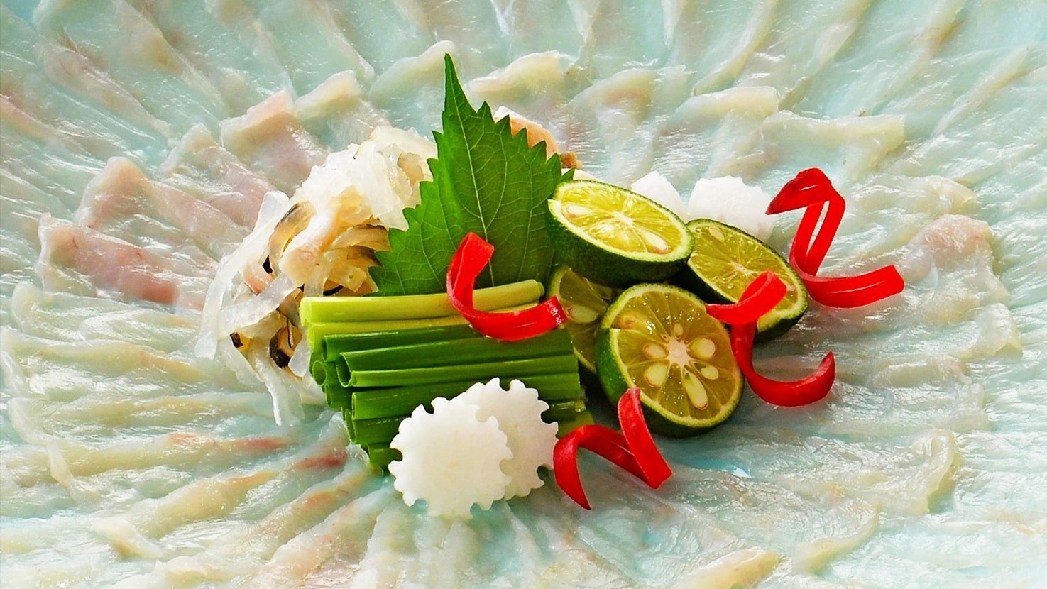 【冬期間限定｜朝寝坊プラン】★冬の味覚3年とらふぐを3種類の愉しみ方で味わう極み御膳【1泊夕食】