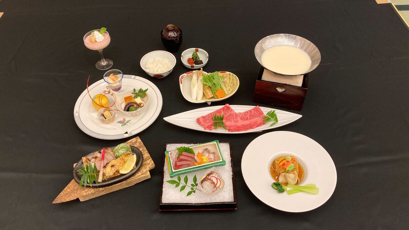 【楽天スーパーSALE】【おすすめ御膳】四季折々の素材を活かした料理長おすすめの御膳料理【1泊2食】