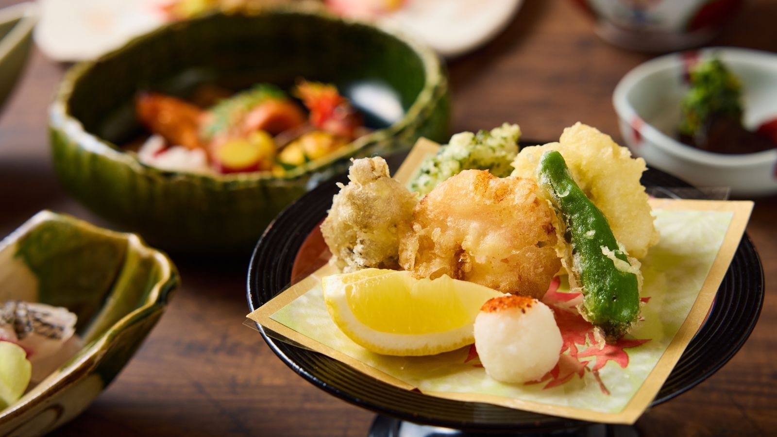 【朝寝坊プラン】淡路島の旬を味わう、四季折々の素材を活かした料理長おすすめの御膳料理【1泊夕食】