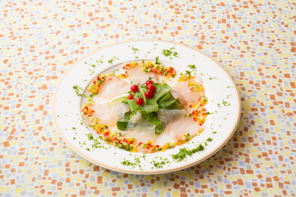 新鮮釣り魚のカルパッチョが付いてくるプラン