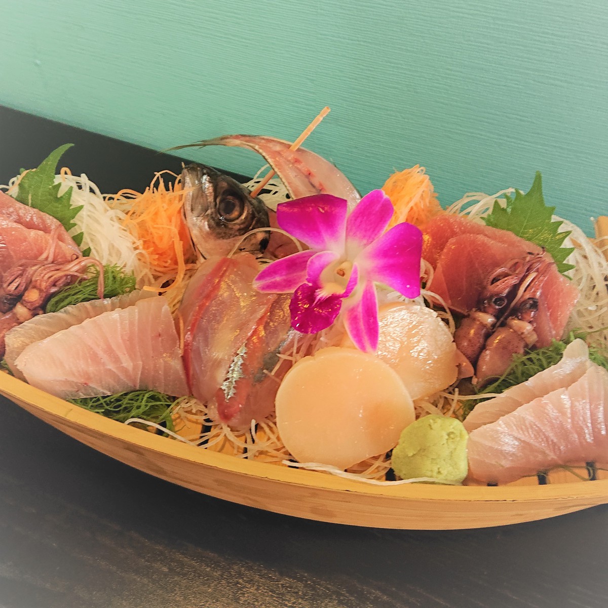 【大人気 1泊2食】朝夕食付き　新鮮魚介の舟盛付！豪華ディナープラン