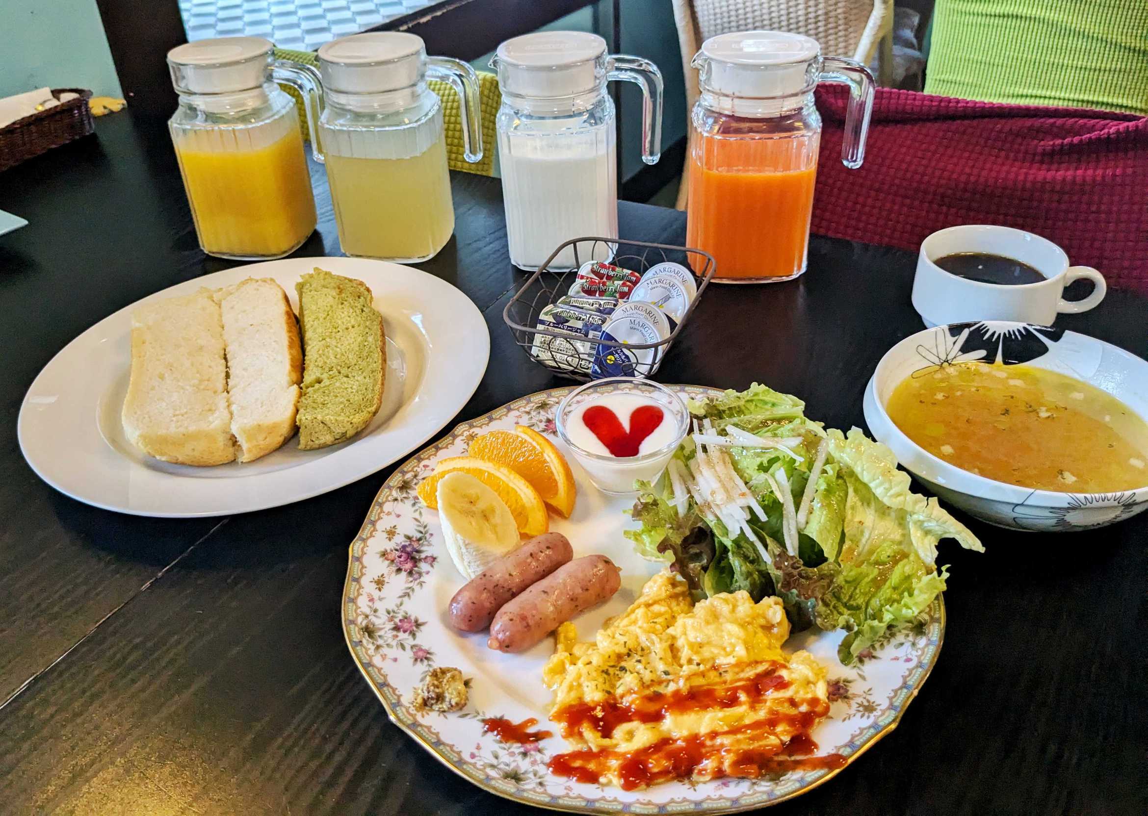 【１泊朝食】ファミリー歓迎☆ふわふわパンの朝食付き♪子供連れ歓迎・家族風呂あり！