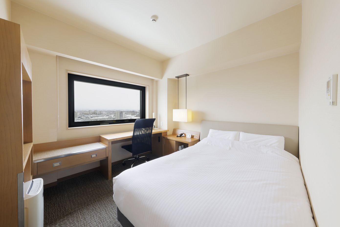 セミダブル◆喫煙◆【シャワーブースのみ・17平米】