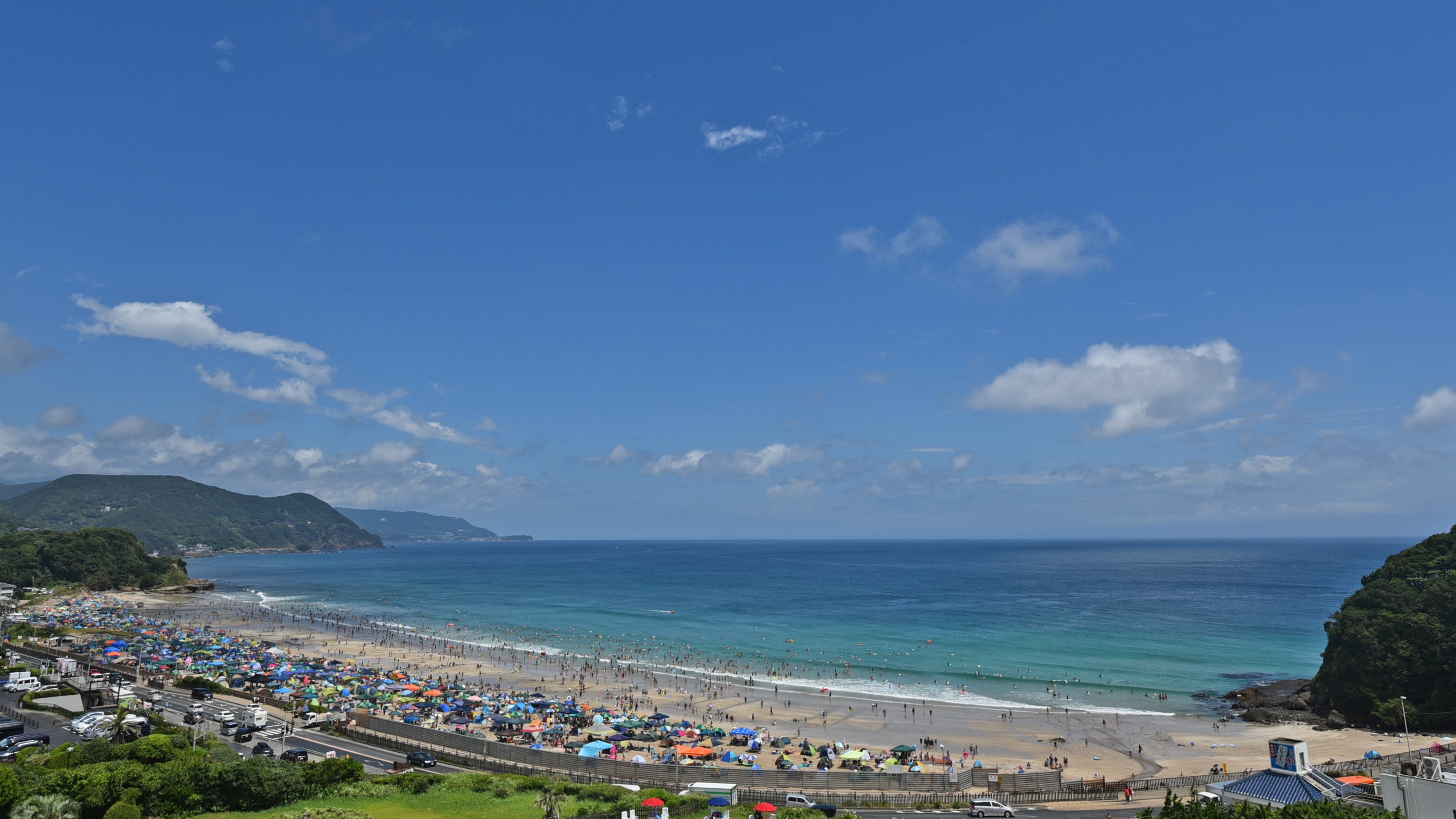 夏の白浜海岸