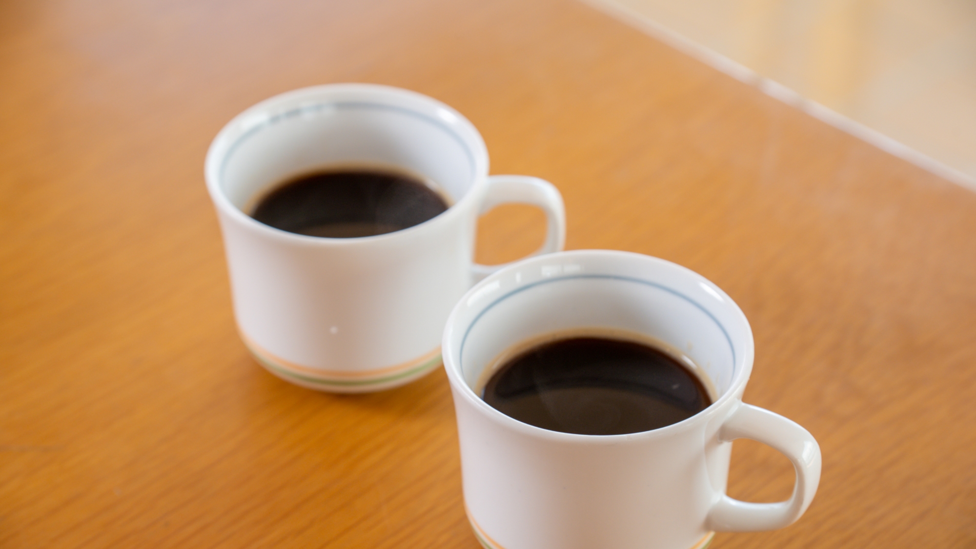 【朝食】ホットコーヒーを飲んで素敵な一日をスタートしてください