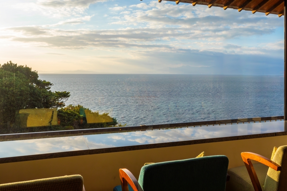 【基本プラン】絶景の西伊豆で 静かな海景に癒される贅沢時間　〜今宵御膳〜