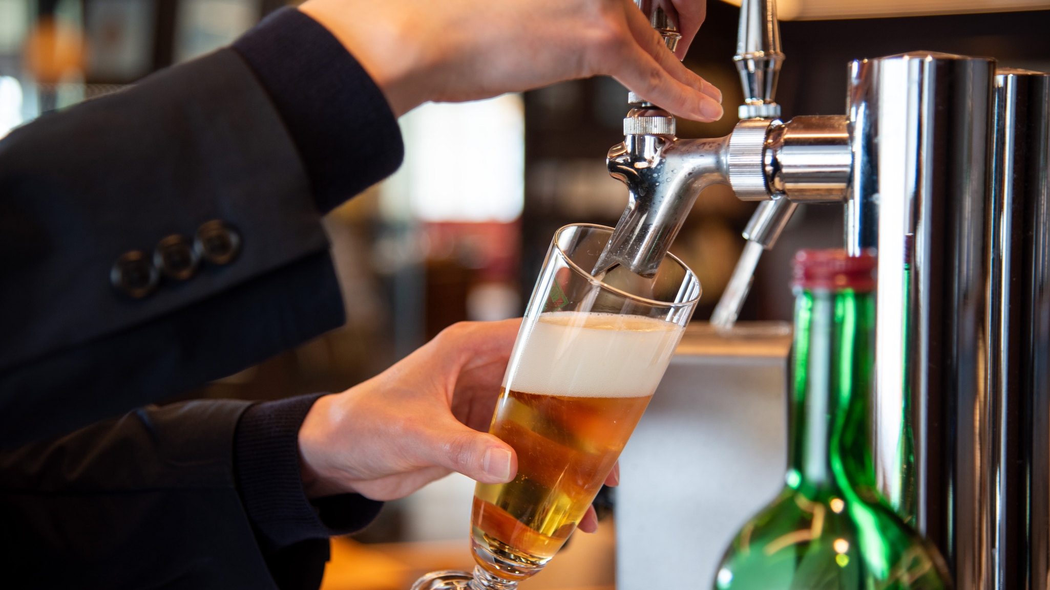 【春夏割】生ビール＆軽食を楽しめるラウンジオールインクルーシブ／観光に最適な立地／こだわりの朝食付き