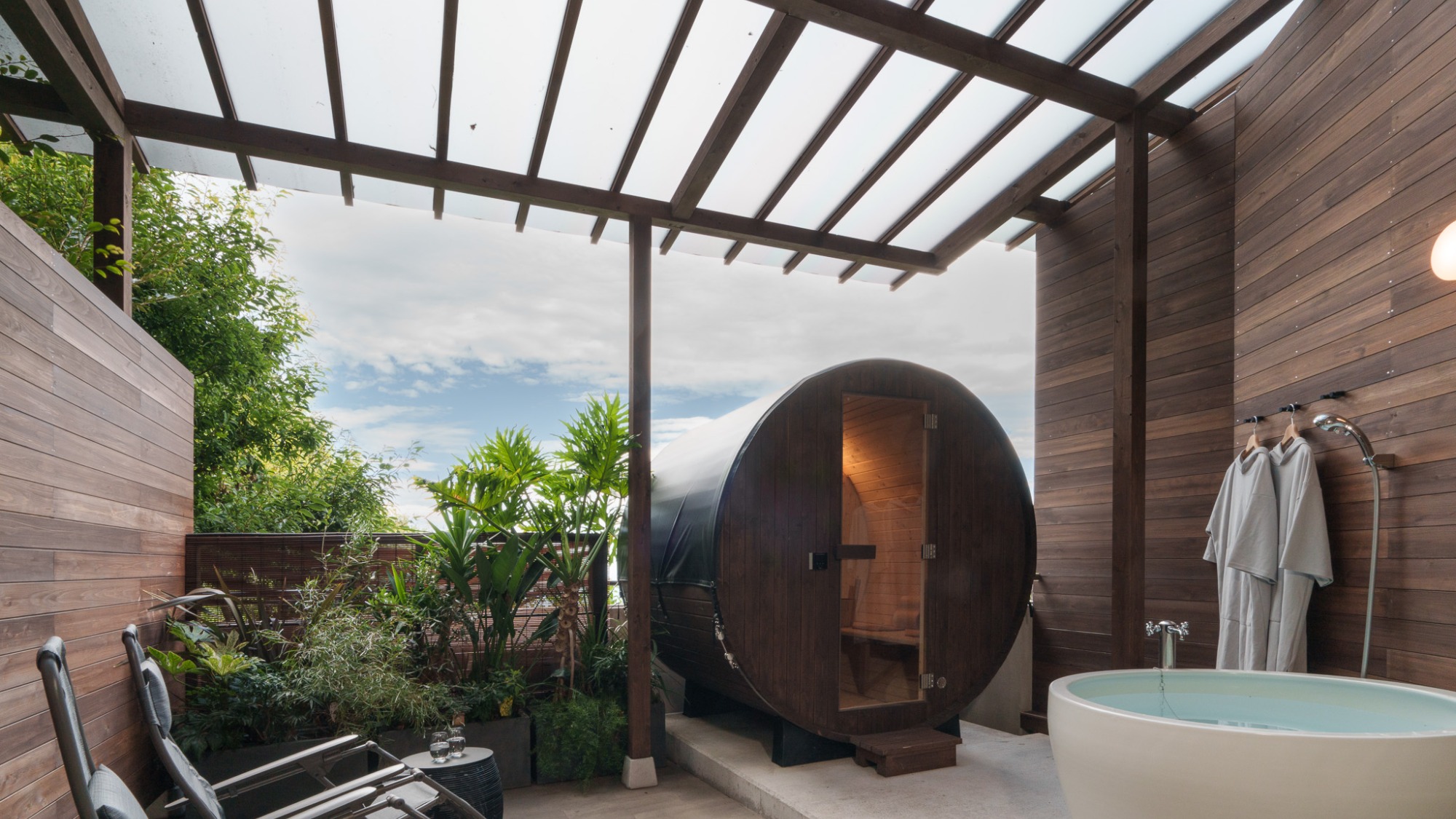 サウナ・露天風呂付 | ラグジュアリースイート