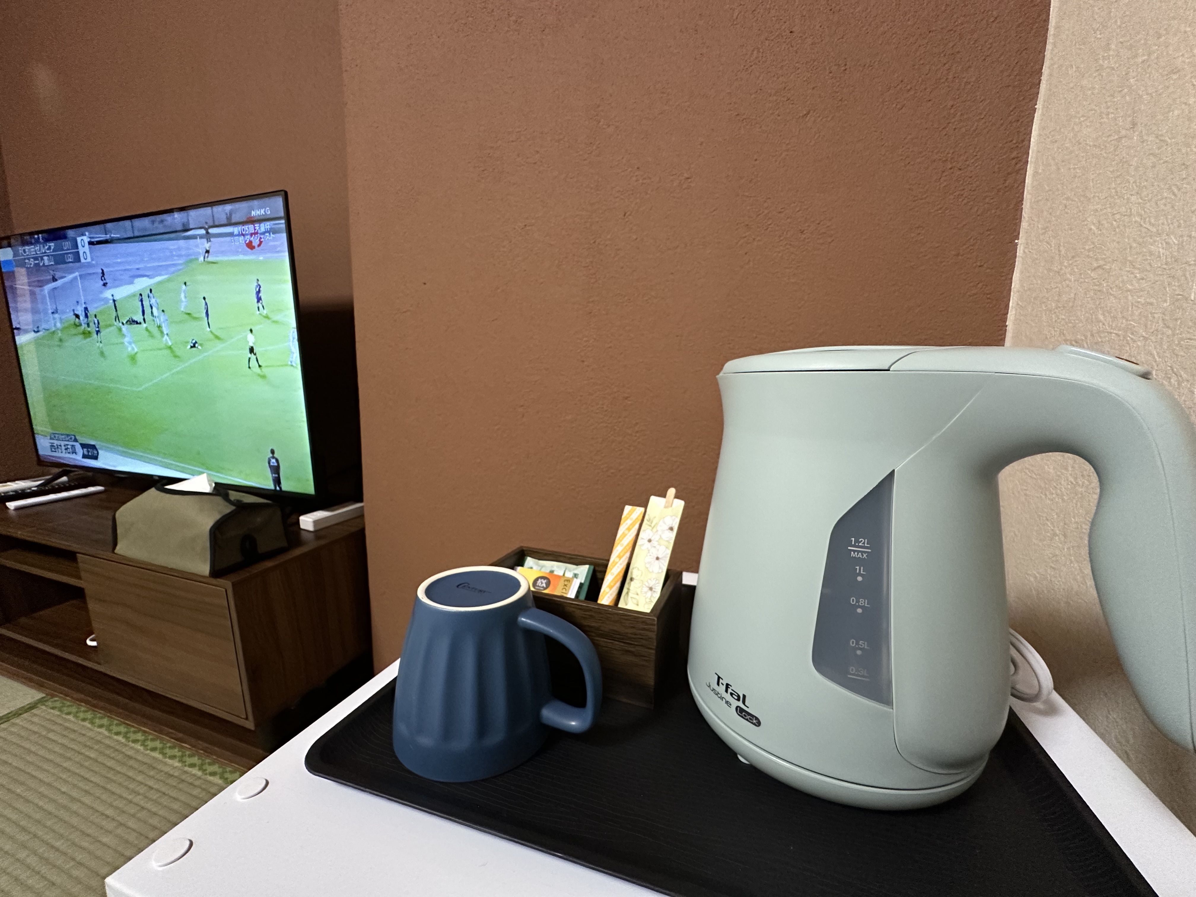 全室湯沸かしポット完備