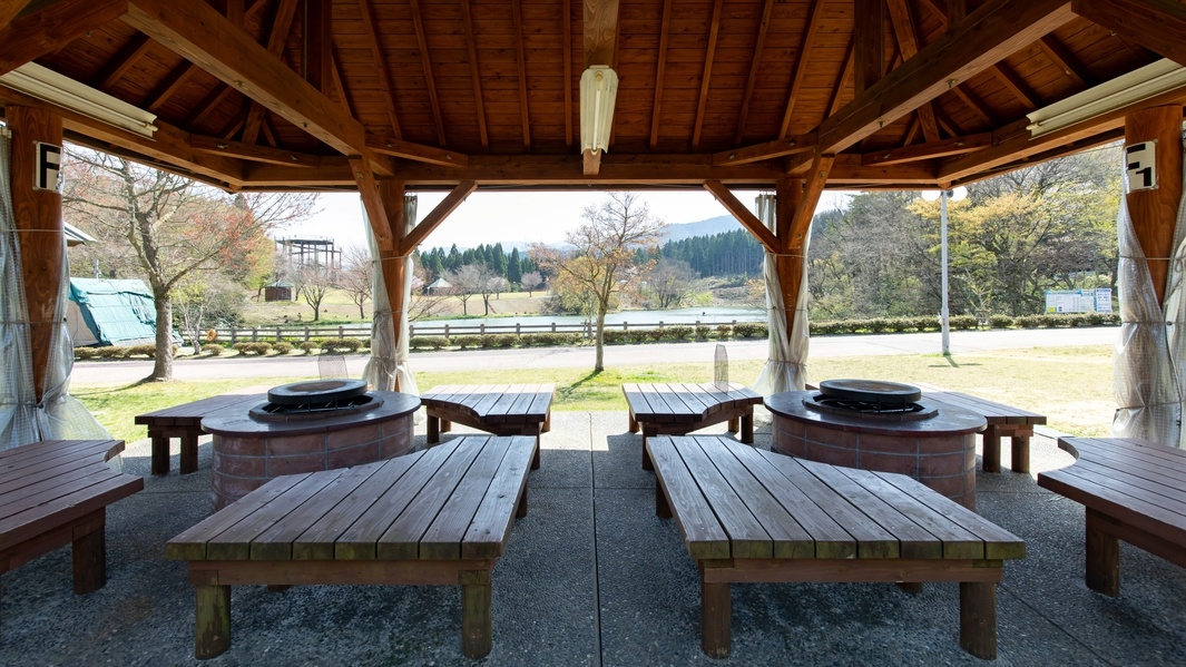 【コテージ宿泊プラン】冬季割引でお得♪三角屋根のコテージでアウトドアな休日を満喫