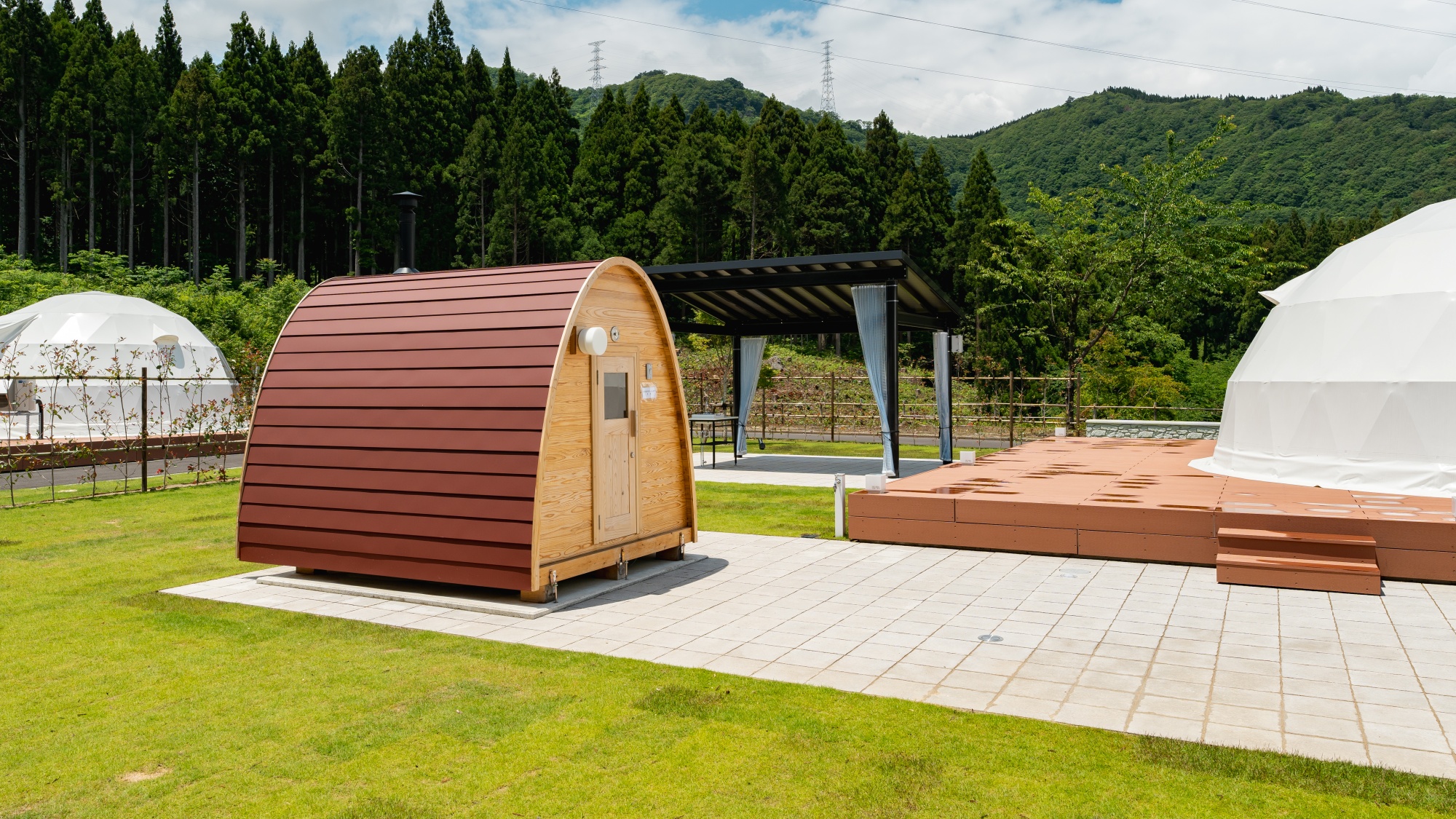 *【グランピング】形の異なるプライベートサウナ完備