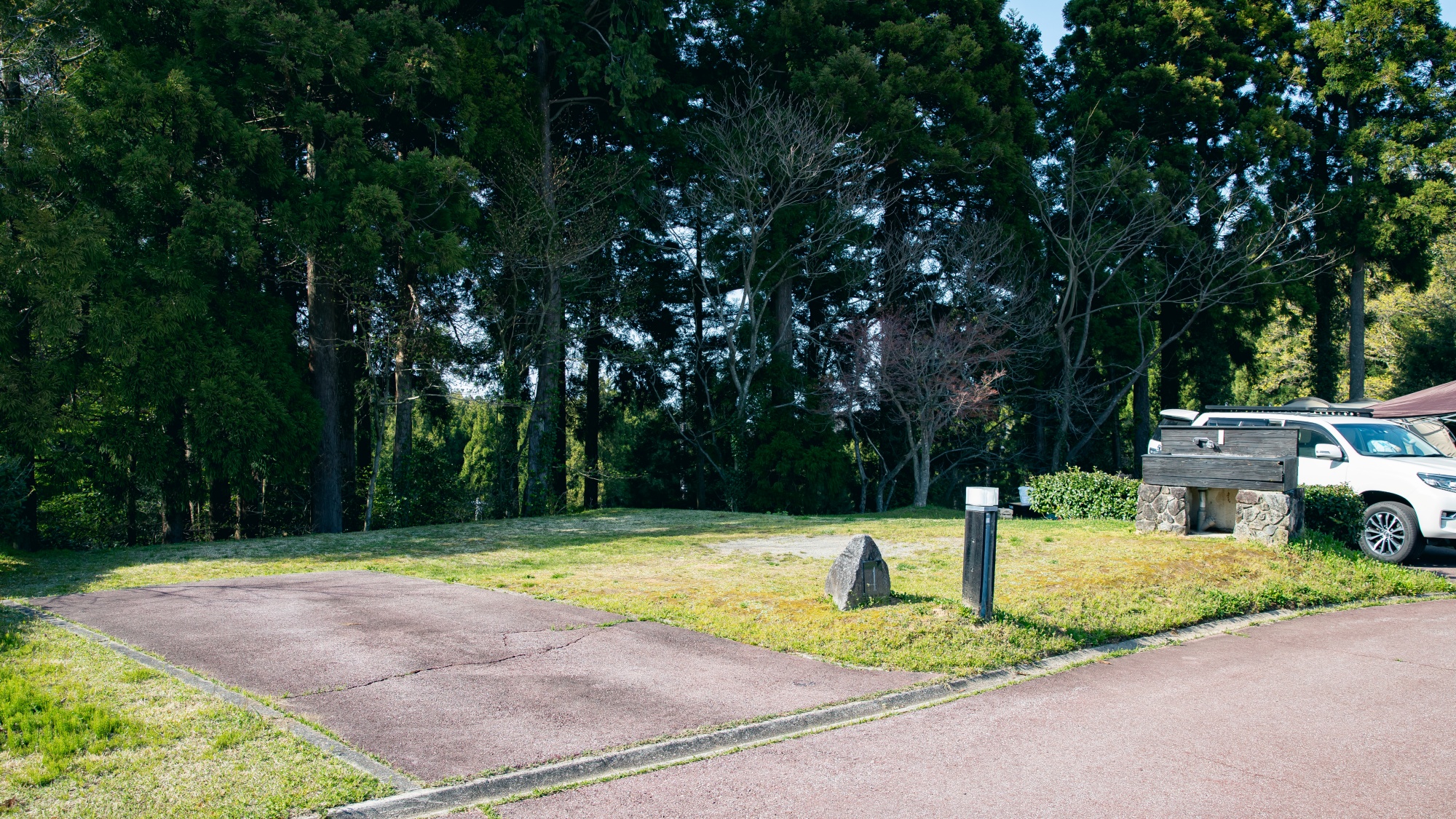 *【オートキャンプサイト】専用流し台付き区画もございます