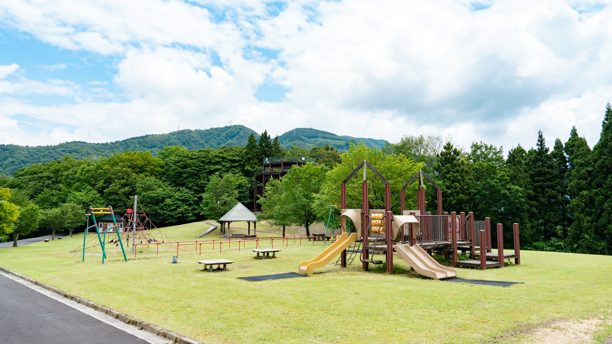 *【体験型遊具】小さなお子様用の遊具もございます